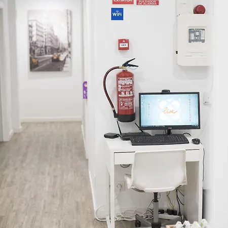 בית הארחה Live ברצלונה